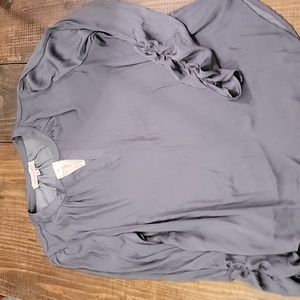 PHILOSOPHY sz L gray blouse